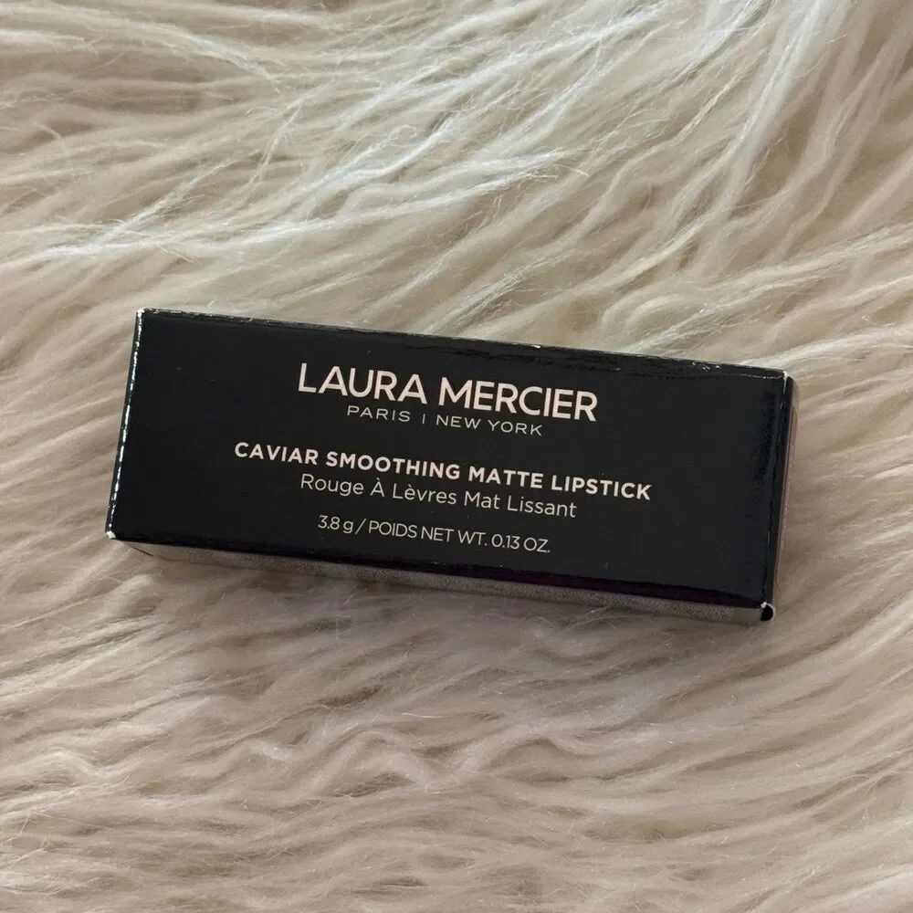 laura mercier